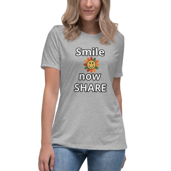 Women's Relaxed T-Shirt "Smile" - Image 8